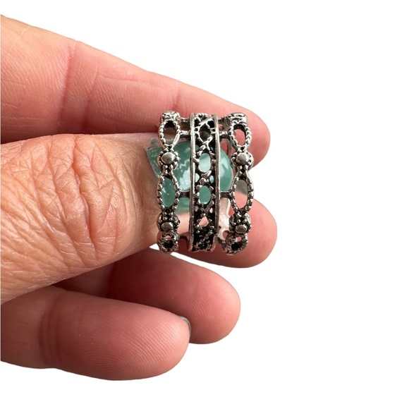 Silver Cutout with Rhinestone Center Stone Ring - Picture 5 of 7